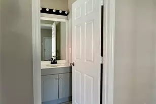 1005 15th Ave S, Saint Petersburg, FL 33705 - Photo 16