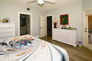 6425 Shoreline Dr, Saint Petersburg, FL 33708 - Photo 30