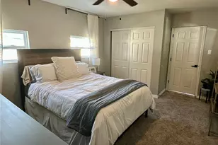 7100 21st St N, Saint Petersburg, FL 33702 - Photo 32