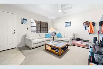 6100 Gulfport Boulevard S #414, Gulfport, FL 33707 - Photo 4