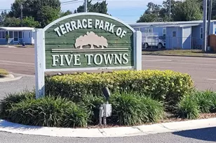 5969 Terrace Park Dr N, Saint Petersburg, FL 33709 - Photo 2