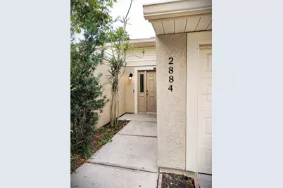 2884 Cinnamon Bear Trail, Palm Harbor, FL 34684 - Photo 2