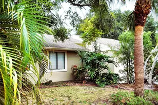 2884 Cinnamon Bear Trail, Palm Harbor, FL 34684 - Photo 4