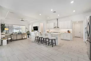 17102 Star Banks St, Wimauma, FL 33598 - Photo 8