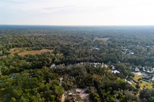 7813 Valrie Ln, Riverview, FL 33569 - Photo 46