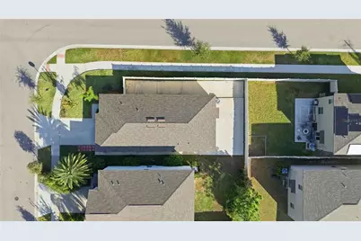 10239 Bright Crystal Avenue, Riverview, FL 33578 - Photo 4