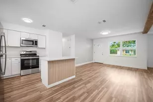 109 Magnolia Ave, Seffner, FL 33584 - Photo 36