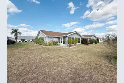 1620 Bentwood Drive, Sun City Center, FL 33573 - Photo 12