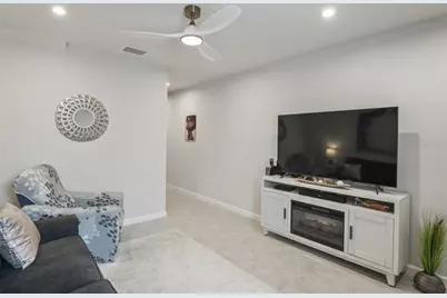 12264 Grizzly Lane, New Port Richey, FL 34654 - Photo 4