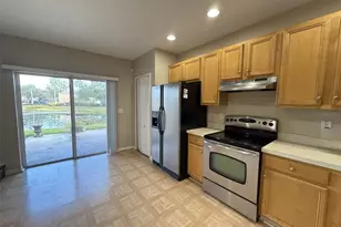 12366 Foxmoor Peak Dr, Riverview, FL 33579 - Photo 6