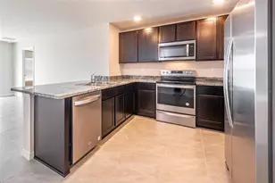 10239 Charlotte Dr., Parrish, FL 34219 - Photo 6