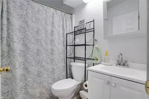 718 Northmoor Ave N, Saint Petersburg, FL 33702 - Photo 14