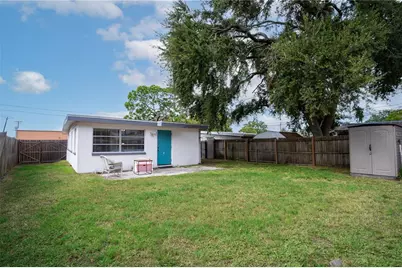 718 Northmoor Avenue N, Saint Petersburg, FL 33702 - Photo 18