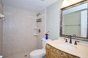 11213 Creek View Dr, Riverview, FL 33569 - Photo 20