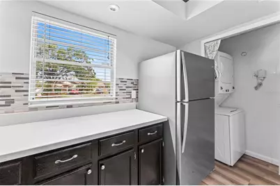 5108 Lawnton Court, Tampa, FL 33624 - Photo 8