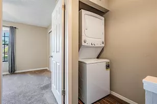 16553 Brigadoon Dr, Tampa, FL 33618 - Photo 28