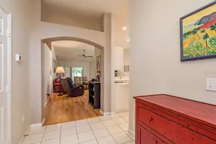 3304 Red Mulberry Ct, Tampa, FL 33618 - Photo 10