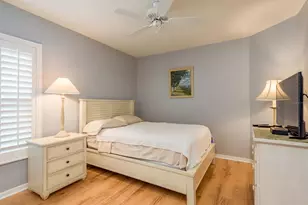 3304 Red Mulberry Ct, Tampa, FL 33618 - Photo 28