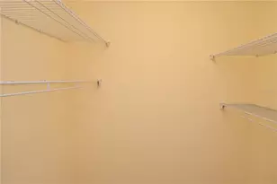 10263 Gandy Blvd N, Saint Petersburg, FL 33702 - Photo 32