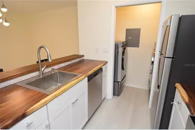 10263 Gandy Boulevard N #607, Saint Petersburg, FL 33702 - Photo 10