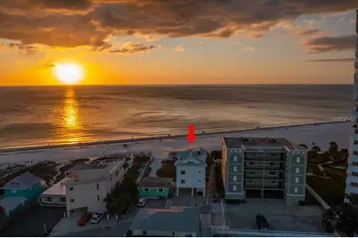 17852 Lee Avenue, Redington Shores, FL 33708 - Photo 2