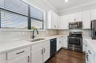 3421 W Horatio St, Tampa, FL 33609 - Photo 8