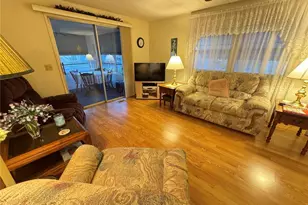 6734 Kensington Dr NE, Winter Haven, FL 33881 - Photo 4