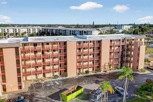 4149 Lake Bayshore Dr, Bradenton, FL 34205 - Photo 2