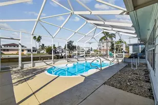 13711 Allyn Dr, Hudson, FL 34667 - Photo 2