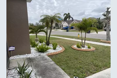 711 Parker Den Drive, Ruskin, FL 33570 - Photo 2