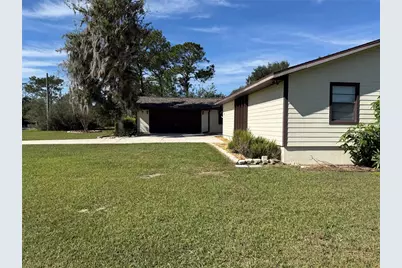 5544 Fairway Drive, Ridge Manor, FL 33523 - Photo 8