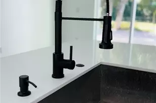 7626 Cypress Dr, New Port Richey, FL 34653 - Photo 22