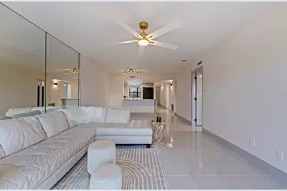 5400 Park Street N #209, Saint Petersburg, FL 33709 - Photo 22