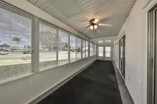 431 Gloucester Blvd, Sun City Center, FL 33573 - Photo 14