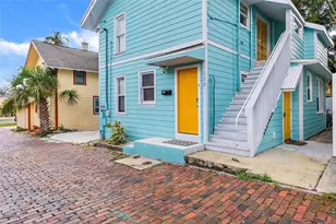 623 Mound Park Way S, Saint Petersburg, FL 33701 - Photo 2