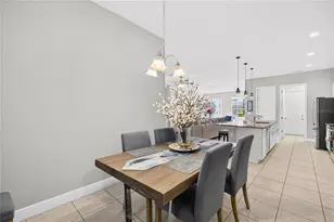 4002 Salida Del Sol Dr, Sun City Center, FL 33573 - Photo 10