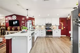 5016 Swallow Dr, Land O Lakes, FL 34639 - Photo 16