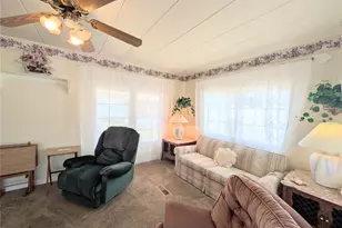 10399 67th Ave, Seminole, FL 33772 - Photo 8