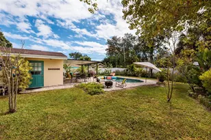 230 43rd Ave NE, Saint Petersburg, FL 33703 - Photo 32