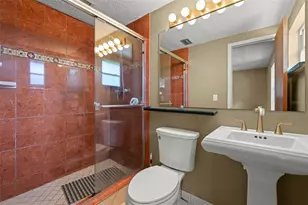 18218 Griffith Rd, Lutz, FL 33548 - Photo 16