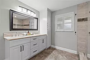 4592 40th St S, Saint Petersburg, FL 33711 - Photo 30