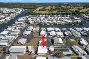 6834 Mt Pleasant Rd NE, Saint Petersburg, FL 33702 - Photo 2