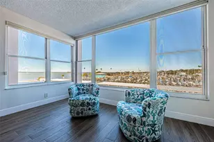 634 Edgewater Dr, Dunedin, FL 34698 - Photo 8