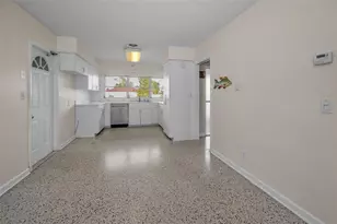 130 60th Ave, Saint Pete Beach, FL 33706 - Photo 8