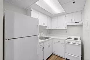 411 1st Ave N, Saint Petersburg, FL 33701 - Photo 6