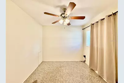 255 38th Avenue SE, Saint Petersburg, FL 33705 - Photo 16