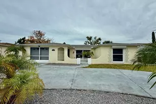 7131 Potomac Dr, Port Richey, FL 34668 - Photo 1