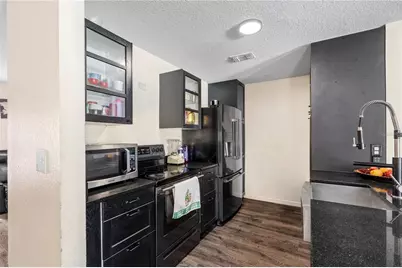 8613 N 15th Street, Tampa, FL 33604 - Photo 10