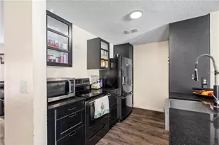 8613 N 15th St, Tampa, FL 33604 - Photo 10