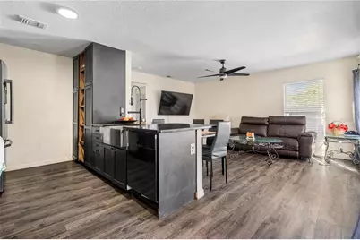 8613 N 15th Street, Tampa, FL 33604 - Photo 8